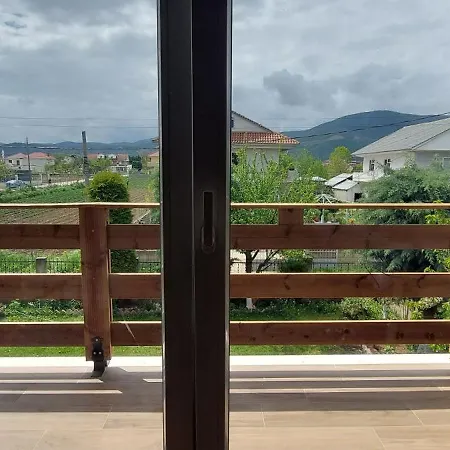 Venkovský dům Nathanael Cozy With Balcony Pogradec