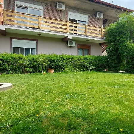 Nathanael Cozy With Balcony Venkovský dům *