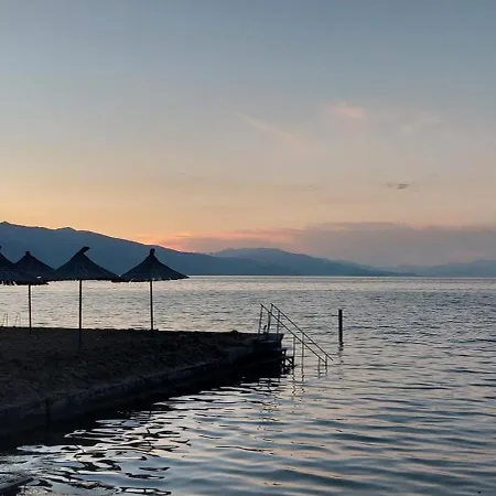Nathanael Cozy With Balcony Venkovský dům