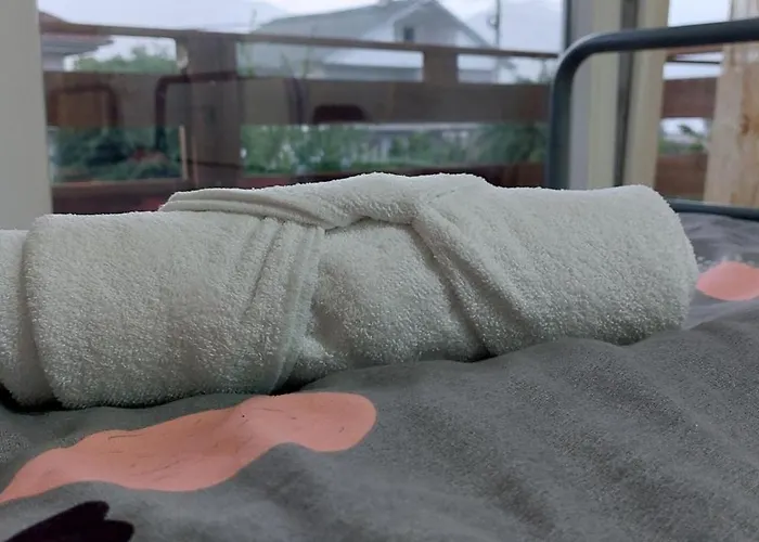 Nathanael Cozy With Balcony Séjour à la campagne