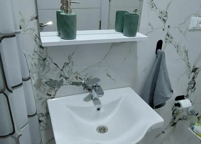 Nathanael Cozy With Balcony Séjour à la campagne *