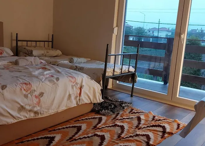 Nathanael Cozy With Balcony Séjour à la campagne Pogradec